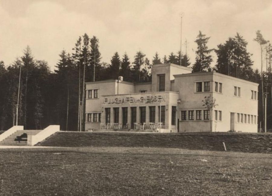 Ehemaliges Flughafengebäude Gießen